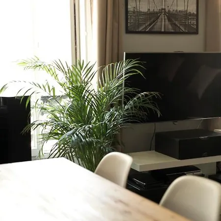 Nice Apartment In The Center Of Paris * Paříž